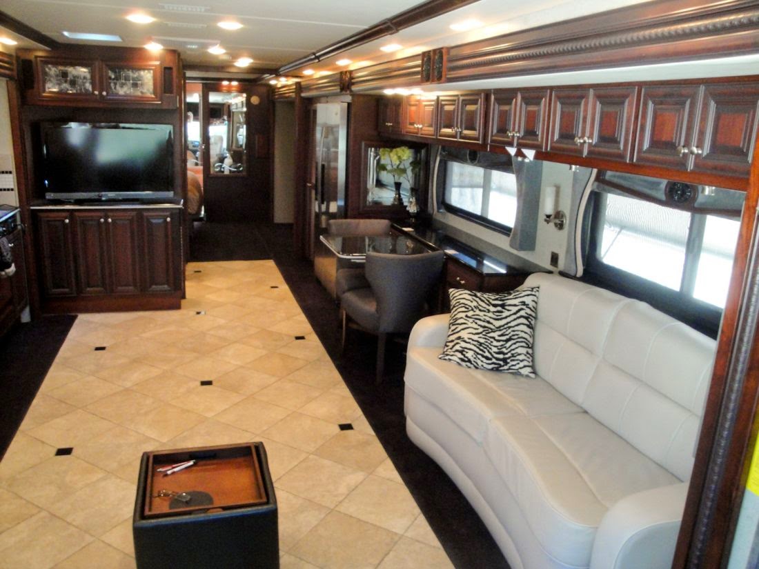 El Blog del Caballero Cantos: Con la casa a cuestas: Fleetwood Revolution